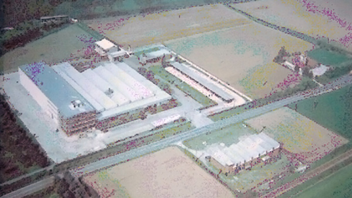 Nuovo magazzino – Nuovi uffici.