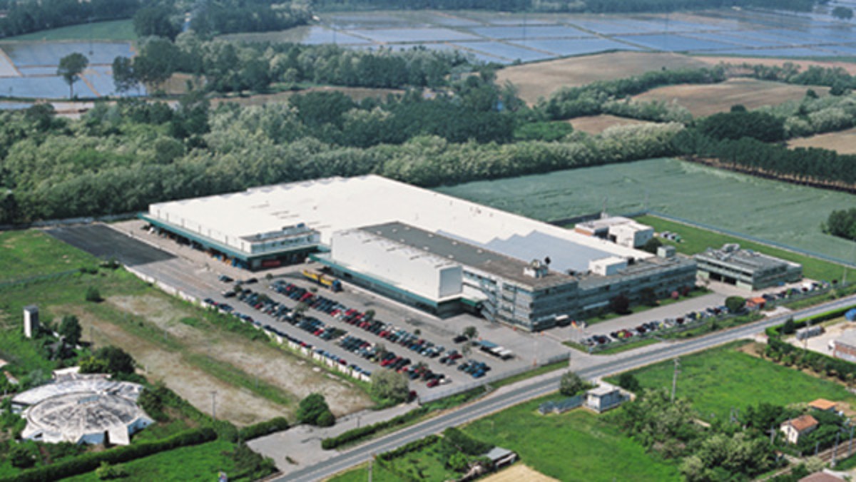 INA rullini è completamente dedicata alla vendita ed ai servizi, per effetto della cessione di ramo d’azienda alla costituenda WPB.