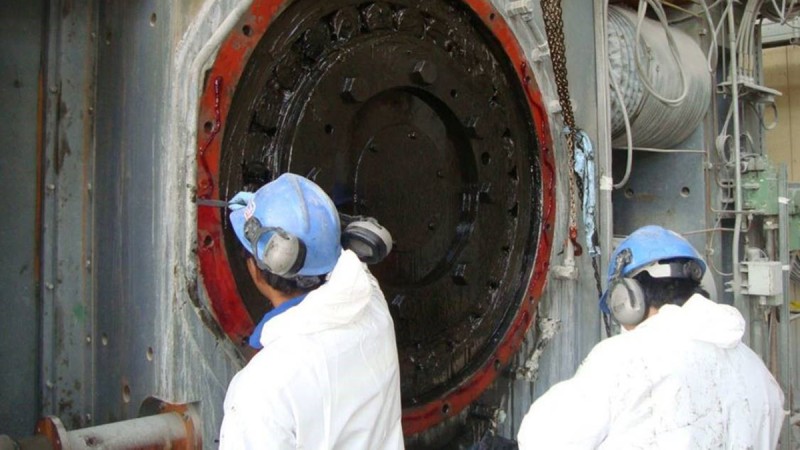 Lavori di manutenzione sui rulli di macinazione ad alta pressione (HPGR)