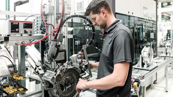 Prova di tenuta manuale dei moduli ibridi